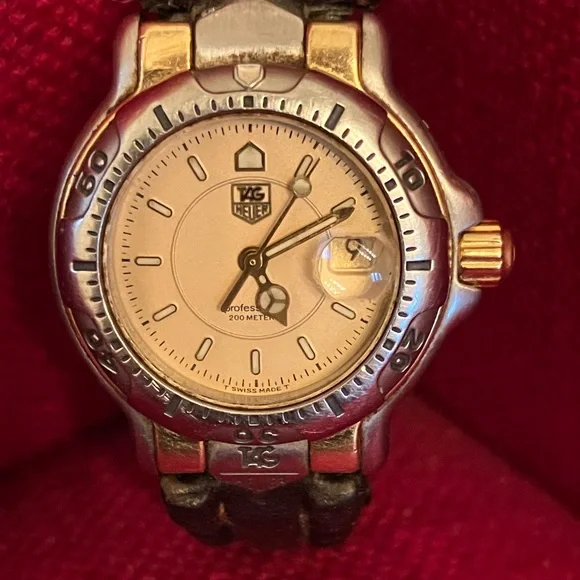 Tag heuer women's watch gold shop
